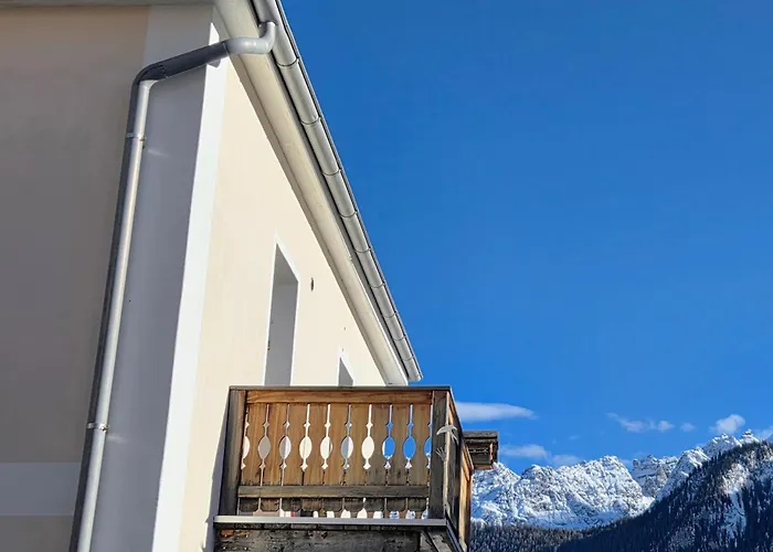 Chasa Bellavista Апартаменты *